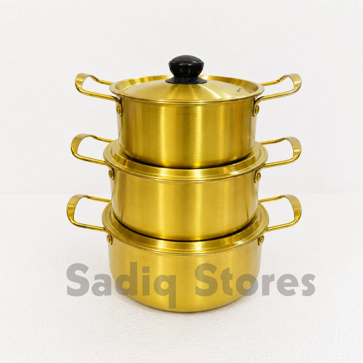 Golden serving pots set of 3 pcs